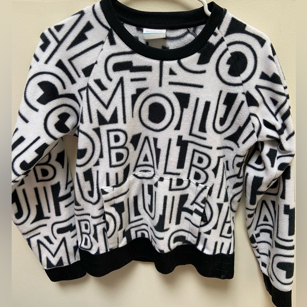 Columbia White & Black Graphic Sweatshirt Womens size XS